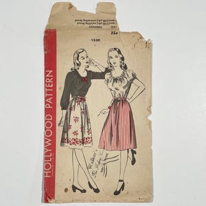 1940s Hollywood pattern, peasant blouse and dirndl skirt, 2 piece dress, b-34