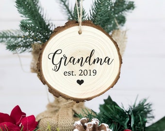 Grandma Ornament | Nana Ornament | Personalized Christmas Ornament | Grandma Christmas Gift | Wood Slice Ornament | Pregnancy Reveal