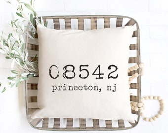 Personalized Zip Code Pillow, Personalized Pillow Wedding Gift, Housewarming Gift, Engagement Gift, Rustic Home Decor, Personalized Mom Gift