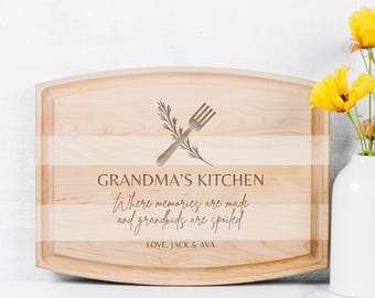 Grandma's Kitchen Cutting Board, Personalized Cutting Board for Grandma, Christmas Gift for Grandma, Kitchen Gift, Birthday Gift, Custom