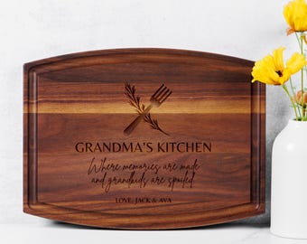 Christmas Gift for Grandma, Kitchen Gift, Grandma's Kitchen Cutting Board, Personalized Cutting Board for Grandma, Birthday Gift, Custom