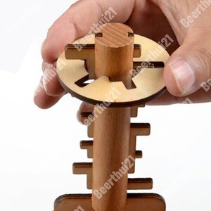 Wooden Puzzle Key, Brain Teaser Puzzle, Classical Funny Kong Ming Lock Toys, Educational Toy For Kid Best Christmas Gift