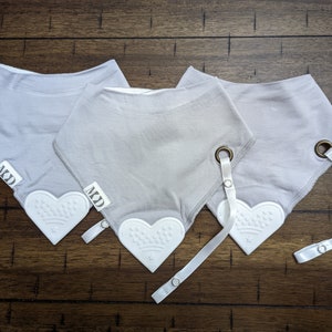 NEW 3 Grey Baby Bibs, teether heart corner, grey solid color silicone, THREE teething bibs set