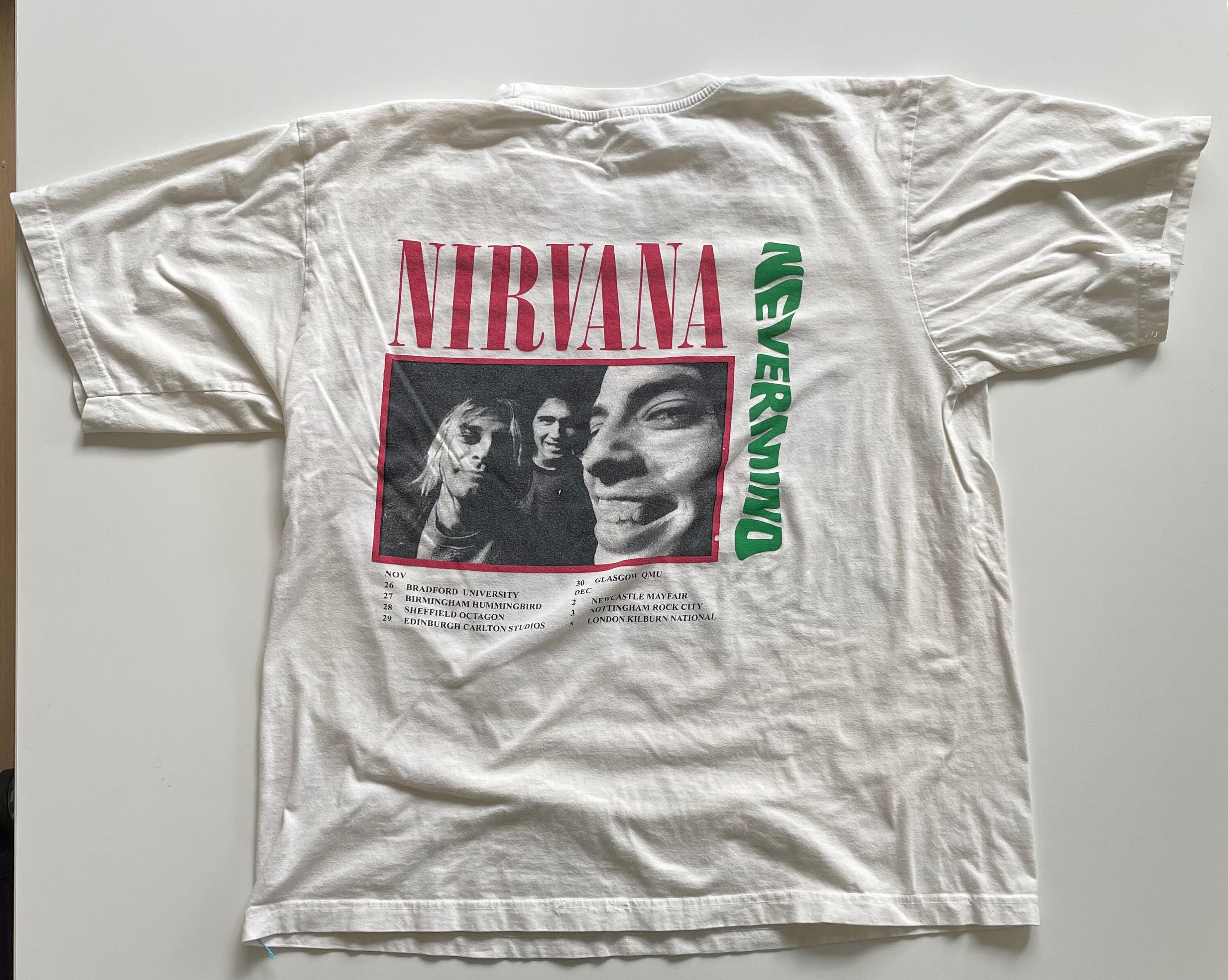 Nirvana nevermind hotsell t shirt purple