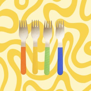 Hand-Painted Wooden Cutlery Set: Custom Kids Party Forks & Spoons