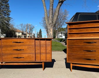 Kent Coffey “The foreteller” Mid Century Modern Dresser Set