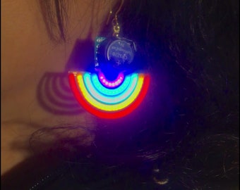 Mini Neon Earrings _ single! _ Upside down rainbow candle pattern