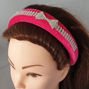 Rosa gepolstertes Samt Stirnband Diamante Kristall Strass Schleife Verzierung Damen Mädchen Haarband handgemacht barock Stil 3cm breit Krone Tiara