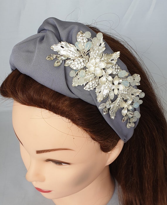 CRYSTAL BEADED HAIR BAND GREY CRYSTAL BEADED HAIR BAND GREY