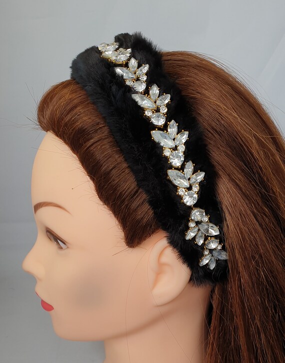 Embellished Black Faux Fur Headband Crystal Diamante  display picture 3