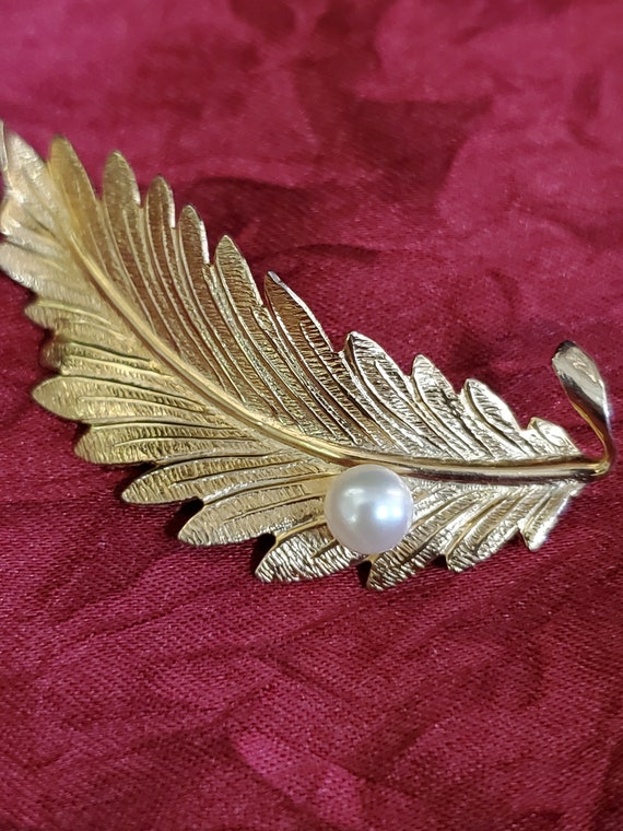 Gorgeous Vintage Imperial Pearl Leaf Brooch, 12K G