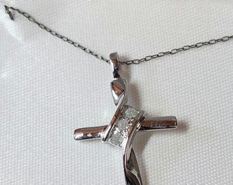 DIAMOND Sterling Silver Cross Necklace Original Box