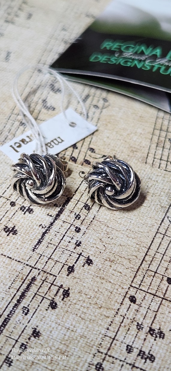 Rare Regina Lane Israel love Knot Earrings Israel,