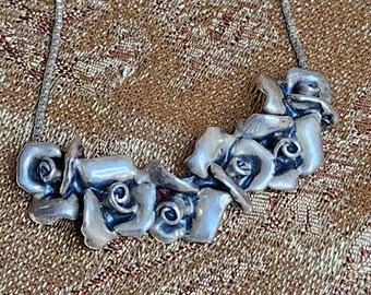 Vintage Art Nouveau Solid Sterling Silver Rose Cluster Necklace