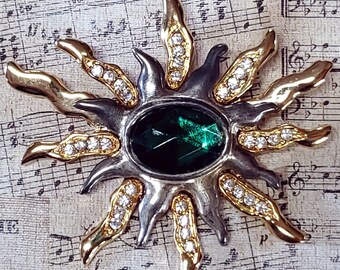 Large SunBurst Brooch/Pendant with Green Stone, Gold Tone, Silver Tone