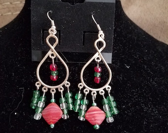 Red and green dangles