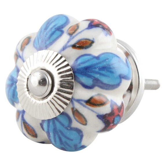 sold individually 40mm diameter Vintage Style /'white poppy/' Drawer //Door Knob