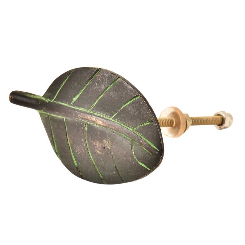 Handicraft Leaf Shape Brass with Green Patina Drawer Knobs Cabinet Dresser Pulls Vintage Wardrobe Handles Decorative Designer Handmade