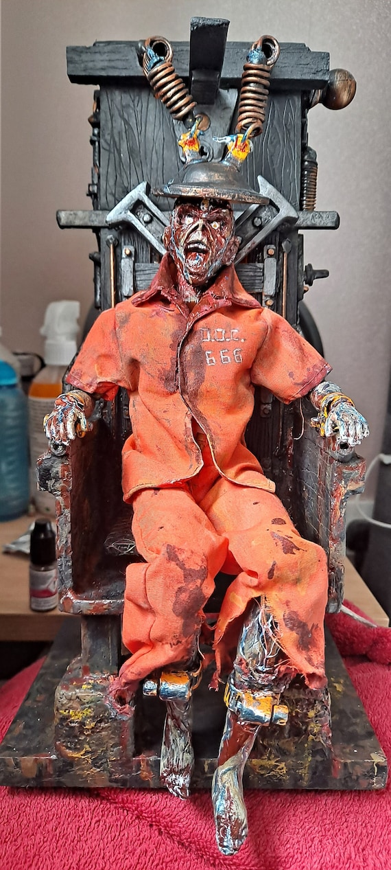 アイアン・メイデンにインスパイアされた1/6スケール12インチのエディ