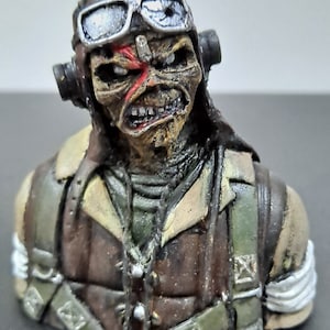 Iron Maiden Custom Eddie Handmade Aces High Figur, Büste, Statue, Figur. Größe Fern-C Handbemaltes Miniaturmodell Spitfire Pilot. Wähle Gesicht