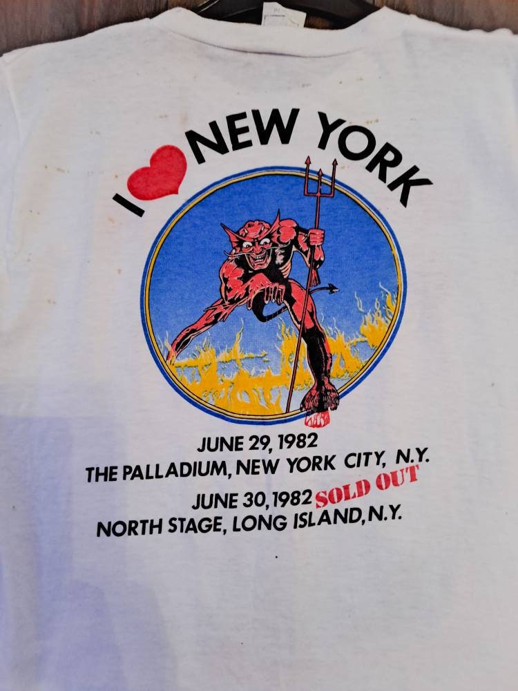 IRON MAIDEN Original Official Vintage T-shirt Beast in New York