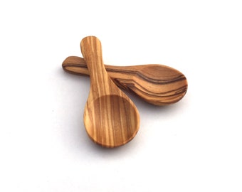 Mini cuillère de 6 cm, cuillère à épices, cuillère à sel, cuillère à herbes fabriquée à la main en bois d'olivier, de haute qualité, s'adapte à toutes les boîtes.