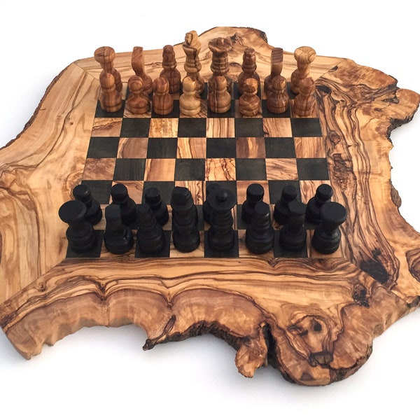 Jeu d'échecs rustique, taille échiquier. L avec pièces d'échecs, en bois d'olivier, fabriqué à la main