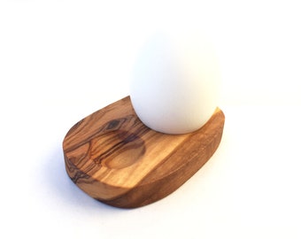 Eierhalter mit Salzmulde, Holz Eierbecher, handgefertigt aus Olivenholz