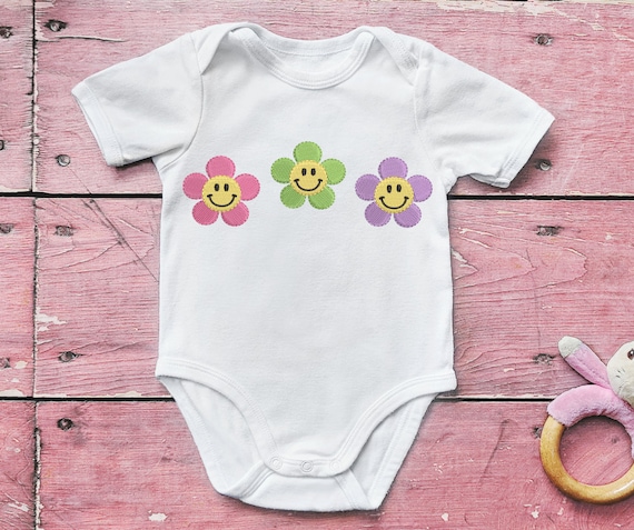 [GRAVER]★SLEEVE SMALL FLOWER SMILE EMBROIDERY SHORT PADDING UNISEX]Sleeve small flower smile embroidery short padding