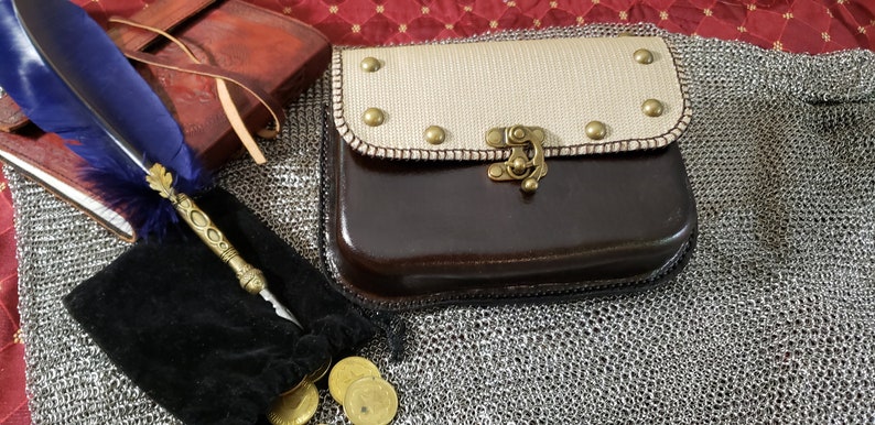 Custom made to order leather belt pouch.