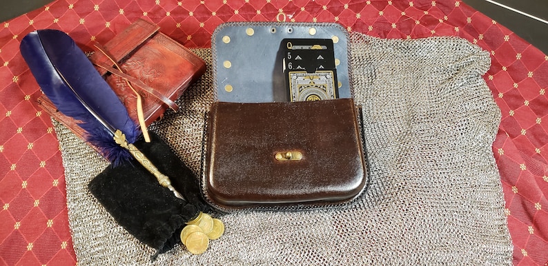 Custom made to order leather belt pouch.