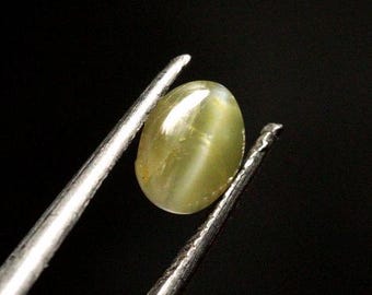 Ring Size Chrysoberyl Cat's Eye Cabochon, Genuine Chrysoberyl Cat's Eye Cabochon Gemstone, 0.95 Carat,