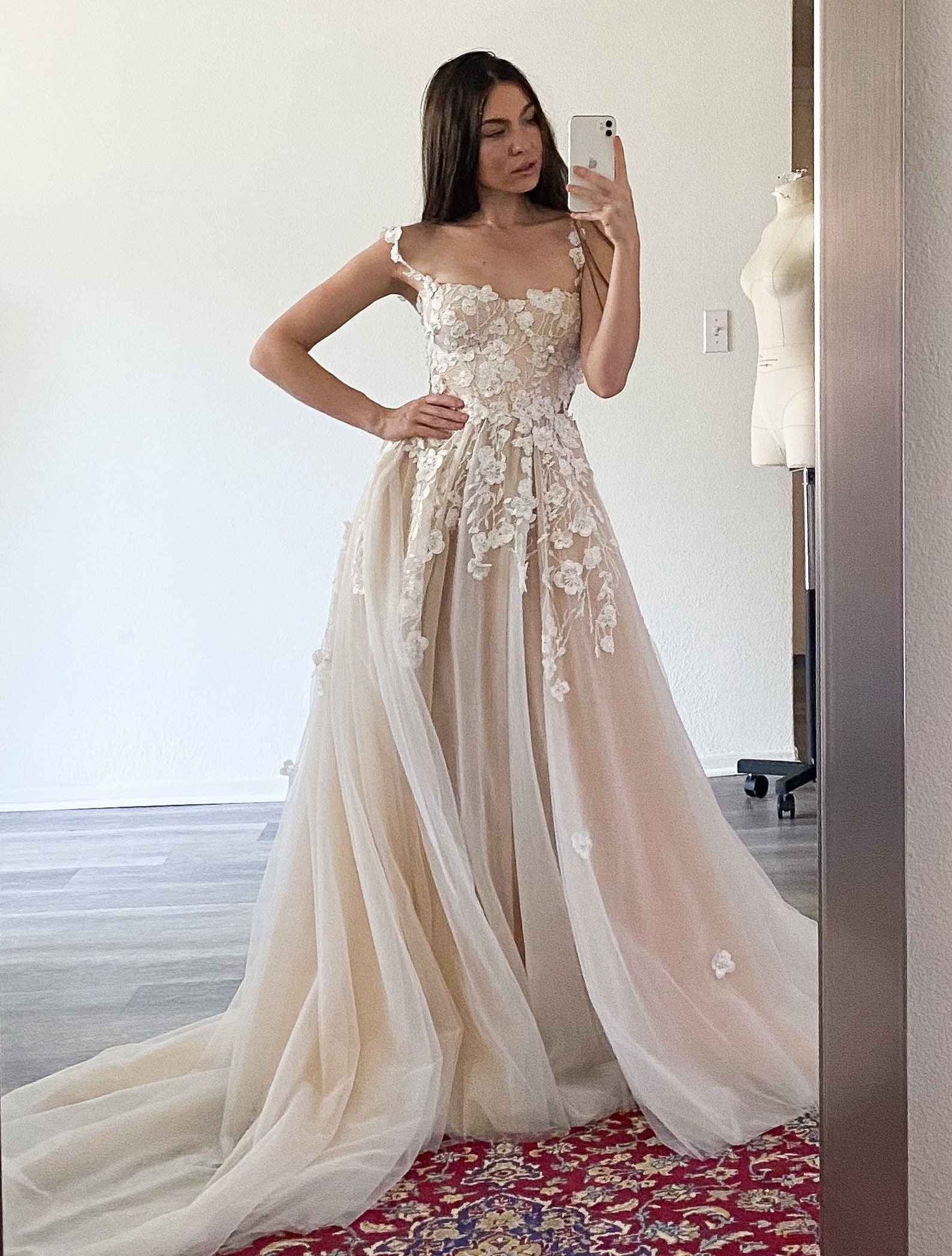 Corset Wedding Dress with Long Train: Timeless Elegance for Your Big Day