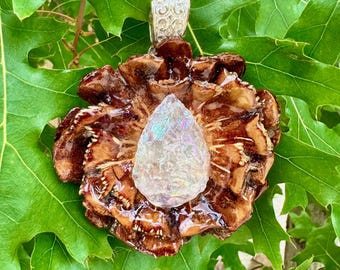 BaumSpirit Angel Aura Quarz und Tannenzapfen Anhänger