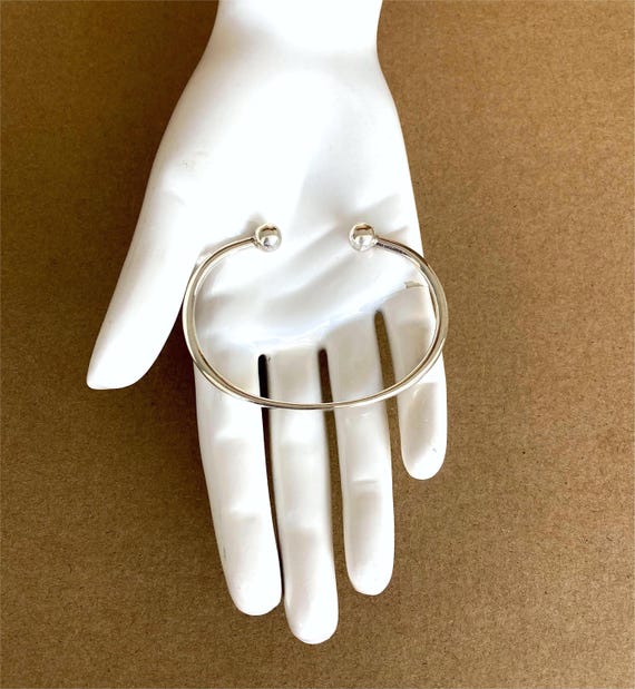 Solid 925 Sterling Silver Open Bangle - weight 14… - image 10