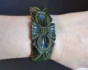 Vintage Spinach Green Bakelite Heavily Carved Flower Clamper Bracelet Bangle