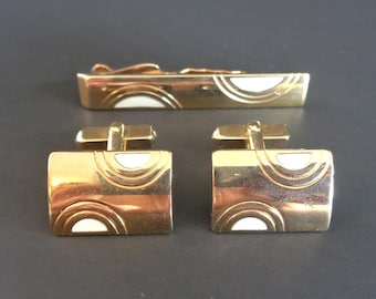 Vintage Swank Mother of Pearl Gold Tone Tie Bar & Cuff Links Set