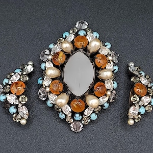 Schreiner Ny Brooch - Etsy