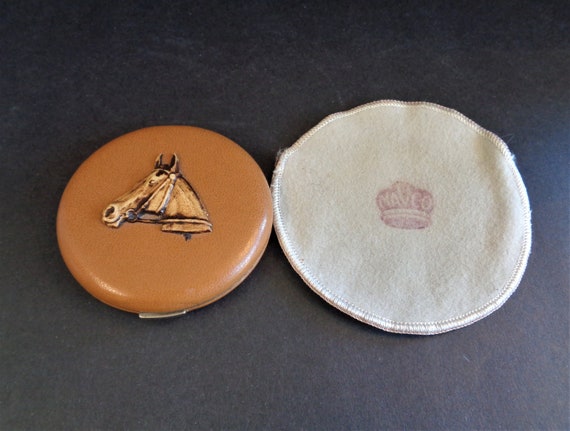 Unusual Vintage 1940's Mavco Compact with a Horse… - image 1
