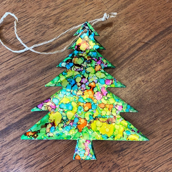 Recycled Christmas tree ornament, repurposed aluminum can
