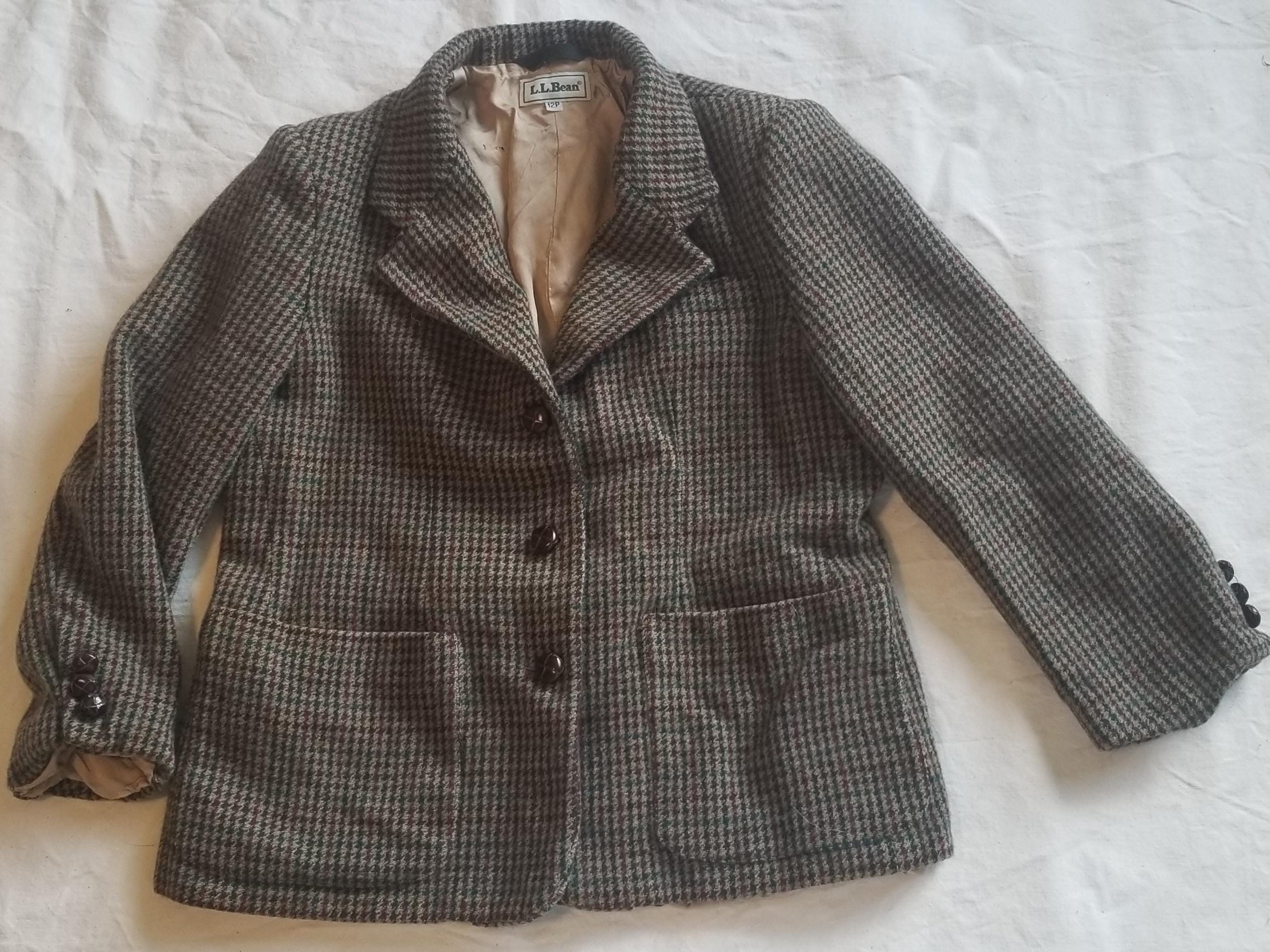 Size 12P Vintage 1990s Wool Jacket With Leather Buttons LL