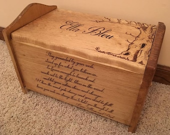 Baúl de juguetes de árbol