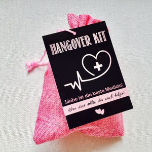 Hangover Kit - Karten in rosa/schwarz