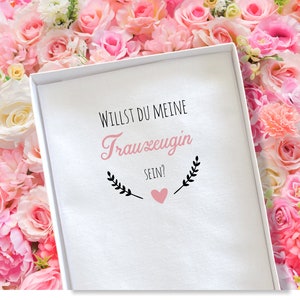 Handkerchief for the maid of honor