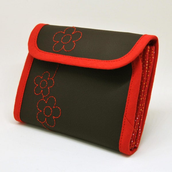 Brieftasche mit Blumenstickerei braun/rot