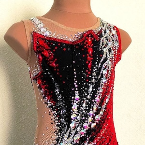 Rhythmic gymnastics leotard