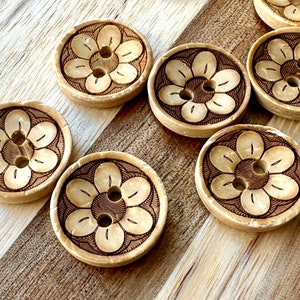 Flowery Coconut Buttons 6 pieces 13mm 15mm 18mm Coconut Wood Floral Buttons Cardigan Brown Rustic Fasteners