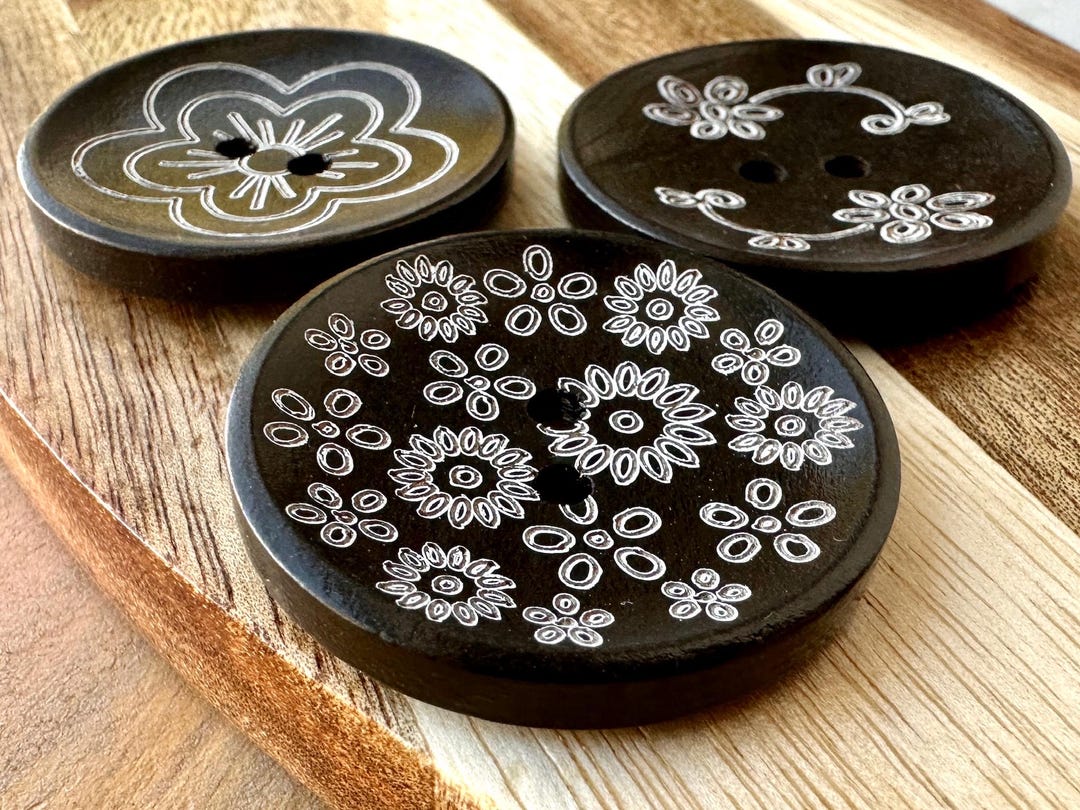 Folk Button Dark Chocolate Floral Assorted Natural Wood Buttons Large 35mm Folk ...