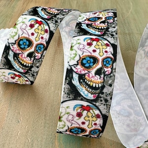 Sugar Skull Grosgrain Ribbon 10mm 16mm 25mm 38mm Floral Skull Day of the Dead Decor Trim Halloween Gray Ribbon