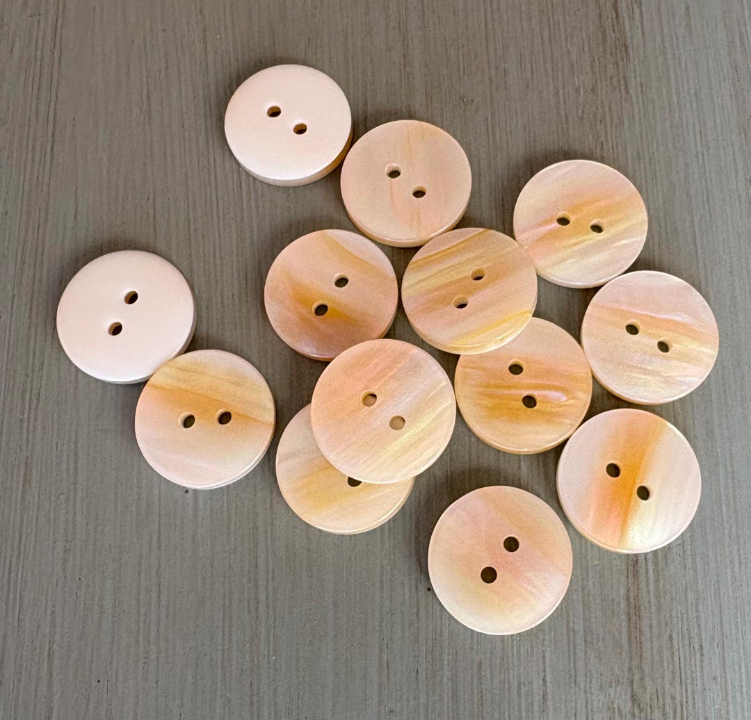 Pearlized Imitation Shell Resin Buttons 18mm 4 Eye Fasteners (6 Piece ...